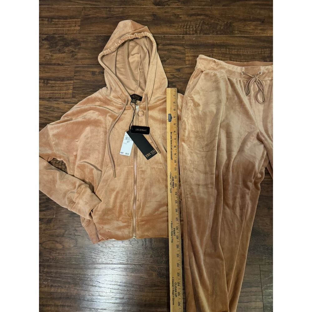 TRUTH By REPUBLIC mocha mousse Brown 2 Piece Velvet tracksuit Joggers Sz:XS - Picture 8 of 11